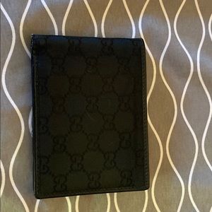 Black Men's Canvas Gucci Bifold Wallet